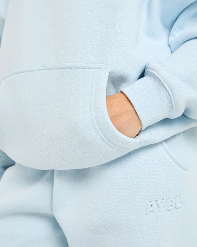 Klassisk, mjuk och oversized hoodie