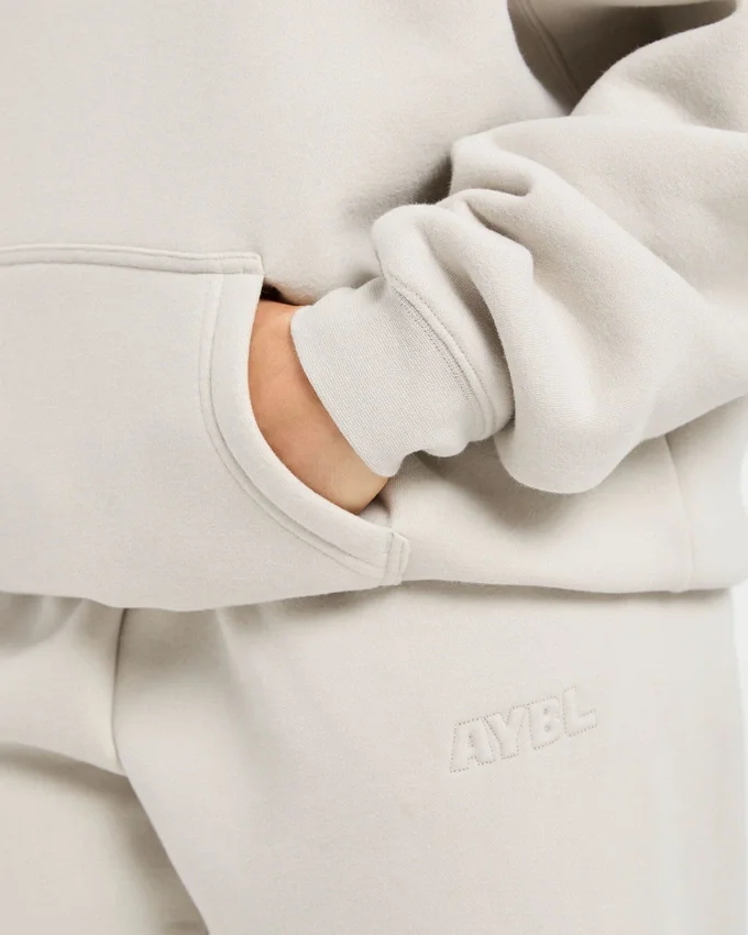 Klassisk, mjuk och oversized hoodie