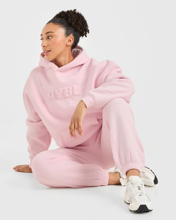 Klassisk, mjuk och oversized hoodie