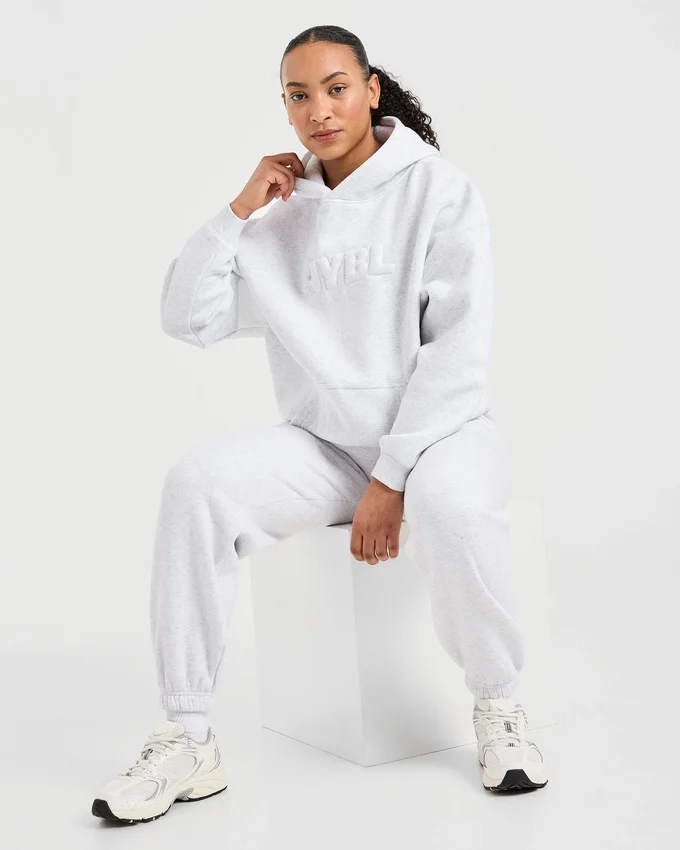 Klassisk, mjuk och oversized hoodie