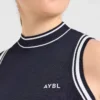 Klassisk stickad väst med hög hals