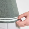 Klassisk stickad väst med V-ringning