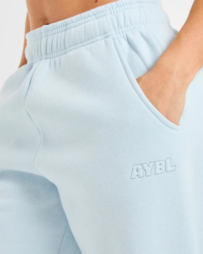 Klassiska, mjuka mjukisbyxor i oversized-modell