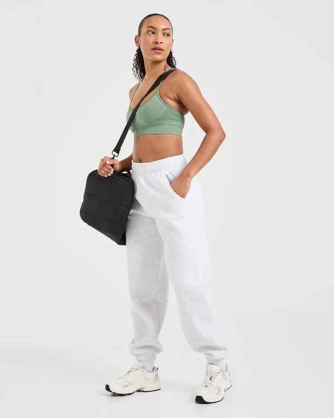 Klassiska, mjuka mjukisbyxor i oversized-modell