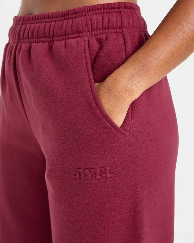 Klassiska, mjuka mjukisbyxor i oversized-modell med raka ben