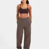 Lifestyle-mjukisbyxor med raka ben i oversized-passform