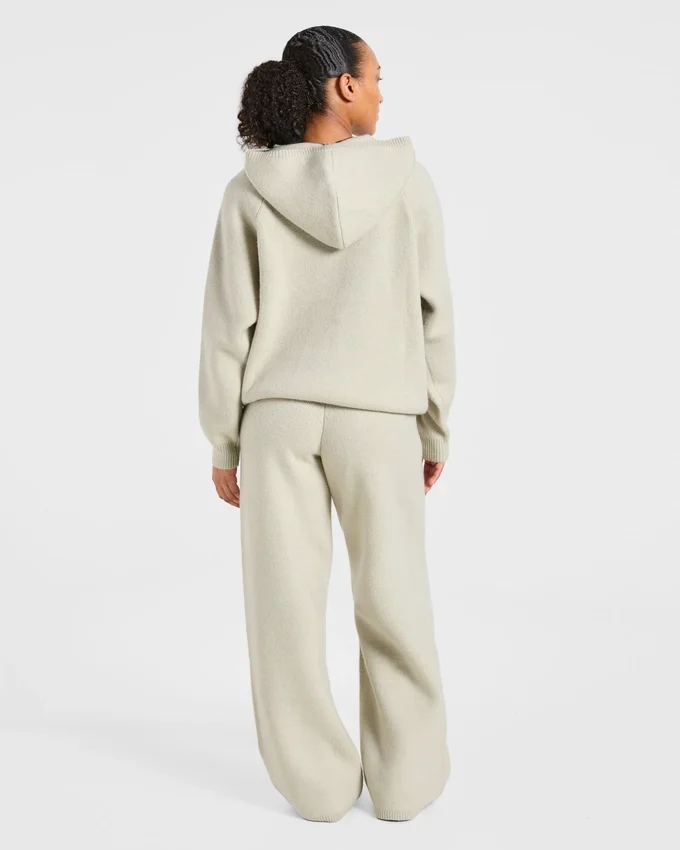 Mjuk, oversized stickad hoodie