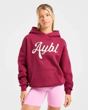 Oversized-hoodie med broderad text