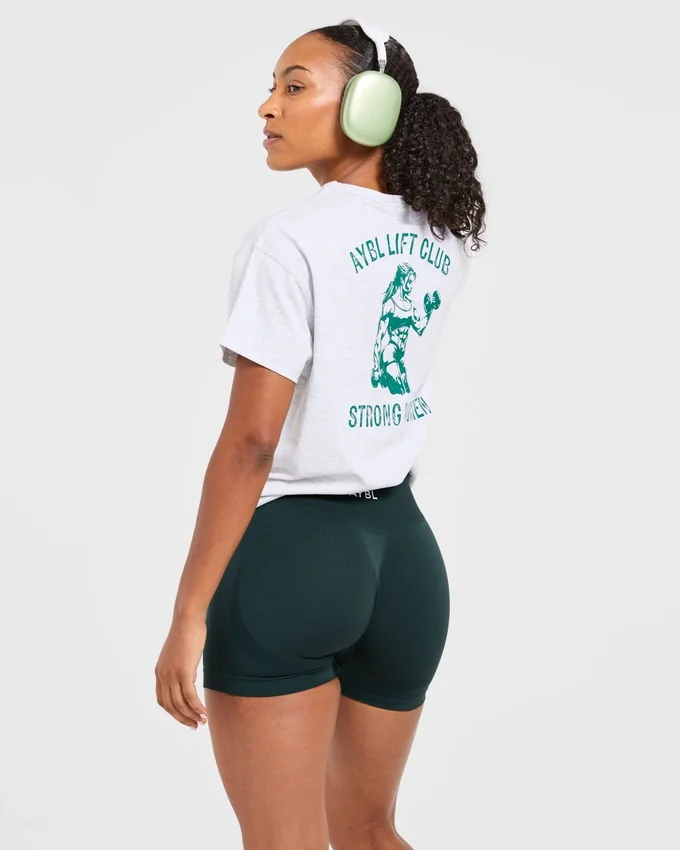 Oversized-T-shirt med tryck ”Strong Women”