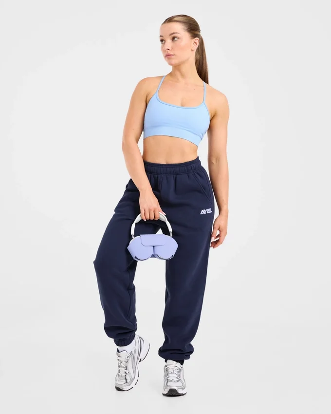 Retro-broderade mjukisbyxor i oversized-modell