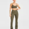 Sculpt Wrap-leggings med utsvängda ben