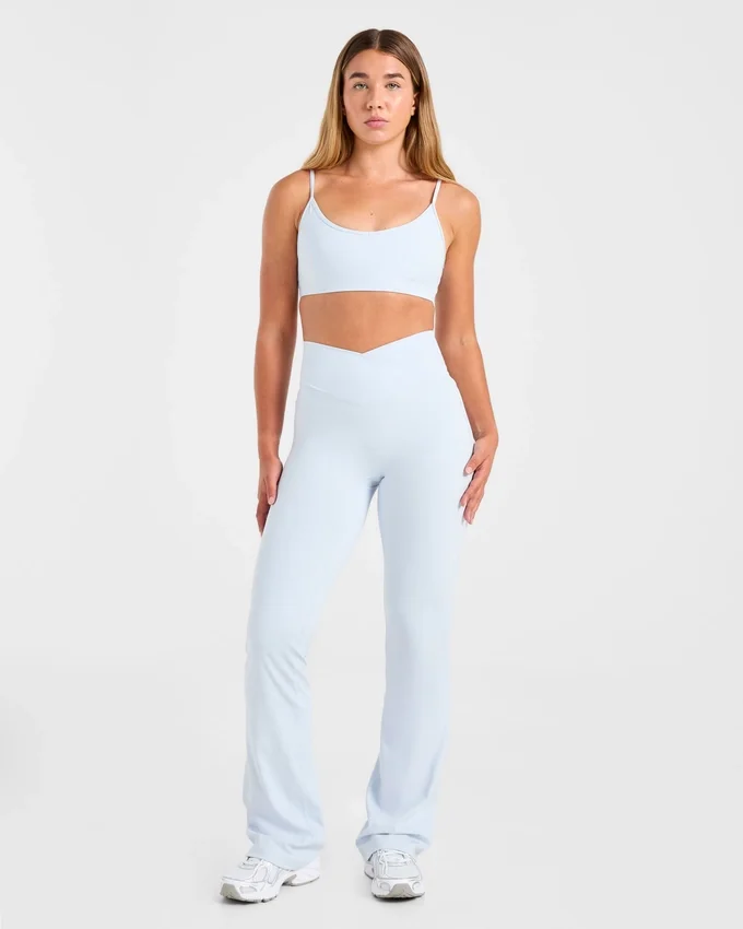 Sculpt Wrap-leggings med utsvängda ben