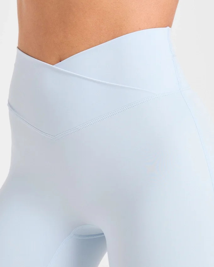 Sculpt Wrap-leggings med utsvängda ben