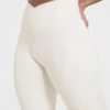 Sculpt Wrap-leggings med utsvängda ben
