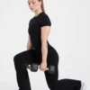 Sculpt Wrap-leggings med utsvängda ben