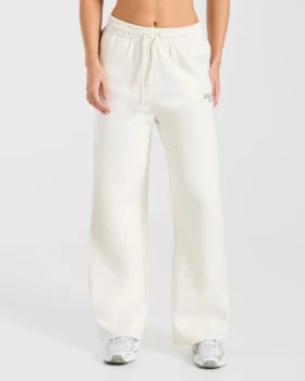 Sports Collective Mjukisbyxor med raka ben i oversized-modell