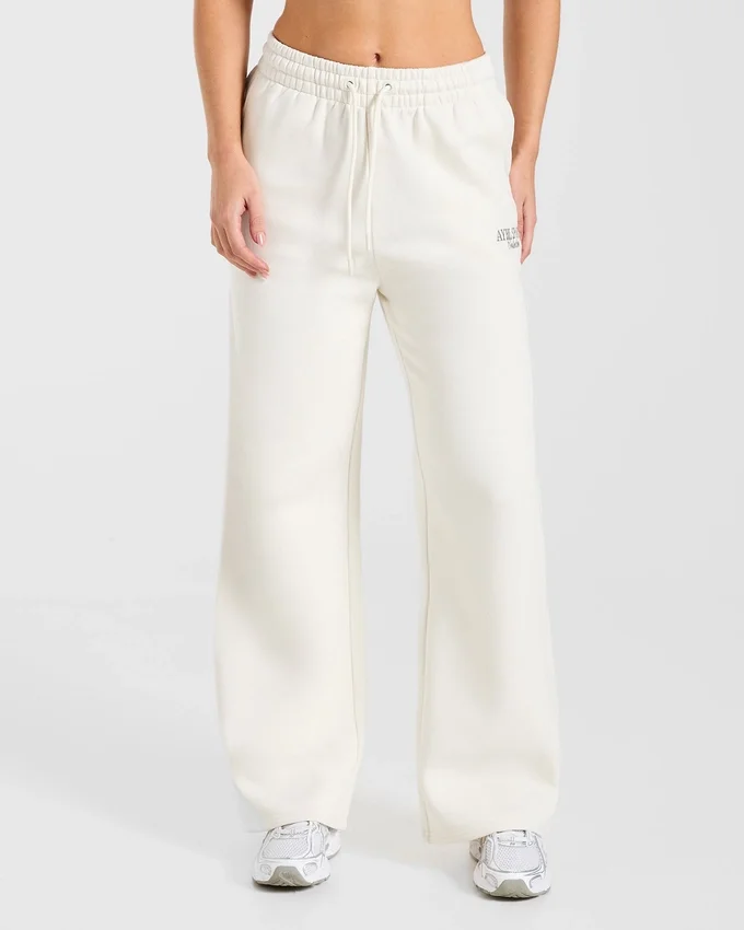 Sports Collective Mjukisbyxor med raka ben i oversized-modell