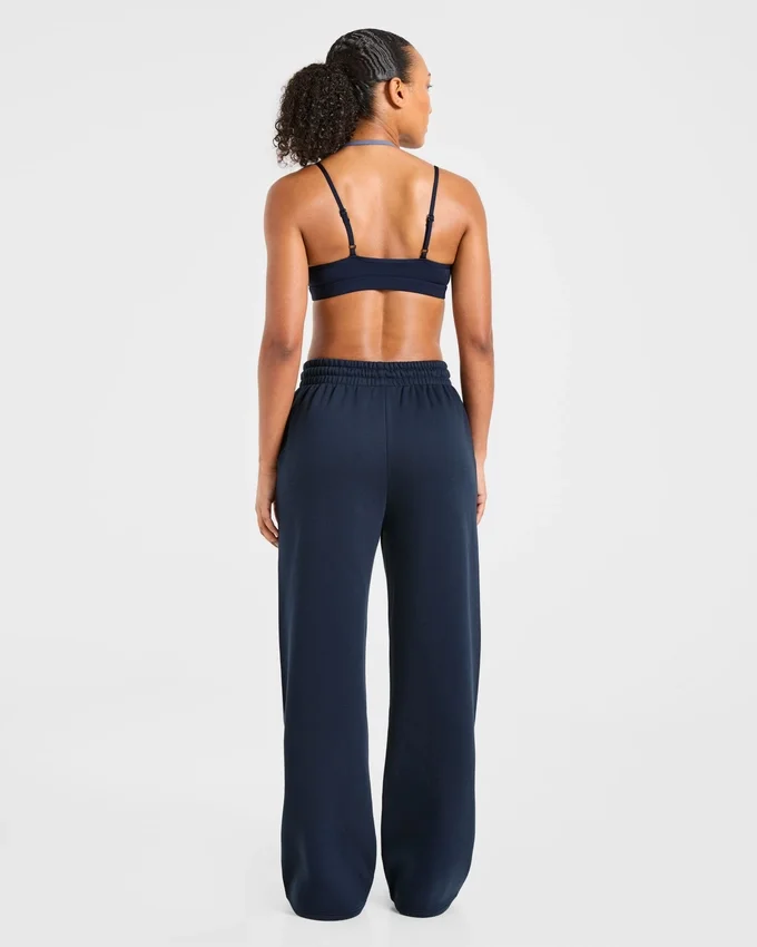 Sports Collective Mjukisbyxor med raka ben i oversized-modell