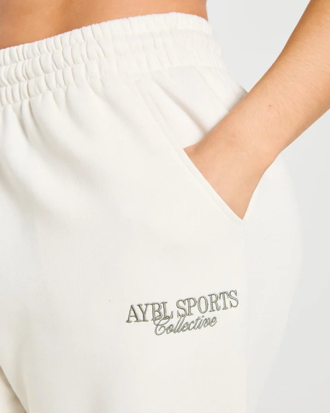 Sports Collective Mjukisbyxor med raka ben i oversized-modell