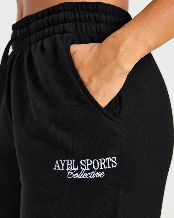 Sports Collective Mjukisbyxor med raka ben i oversized-modell