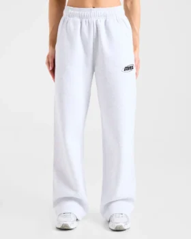 Sports Essentials Oversized Mjukisbyxor med raka ben