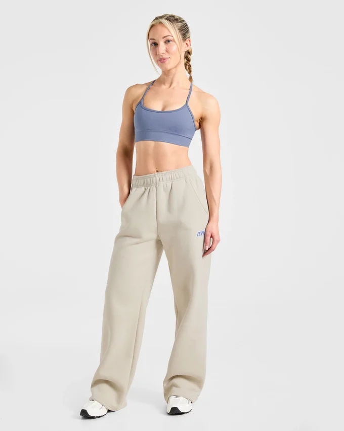 Sports Essentials Oversized Mjukisbyxor med raka ben