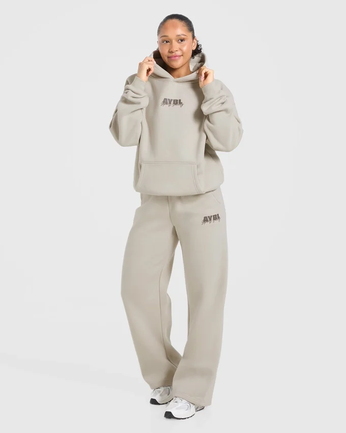 Sports Society Oversized Mjukisbyxor med raka ben