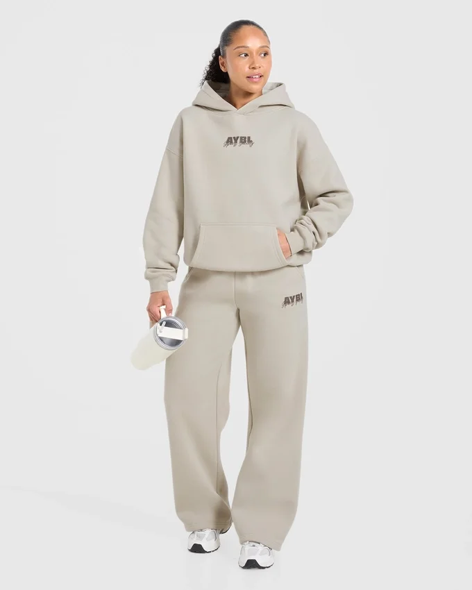Sports Society Oversized Mjukisbyxor med raka ben