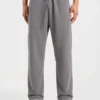 Strength Division mjukisbyxor med raka ben i oversized-passform