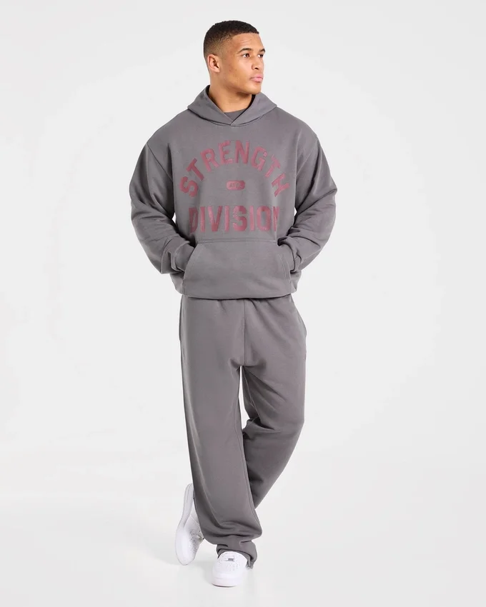 Strength Division mjukisbyxor med raka ben i oversized-passform