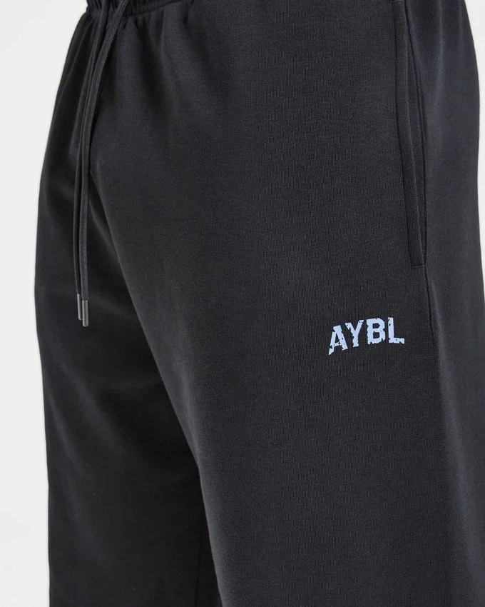 Strength Division mjukisbyxor med raka ben i oversized-passform
