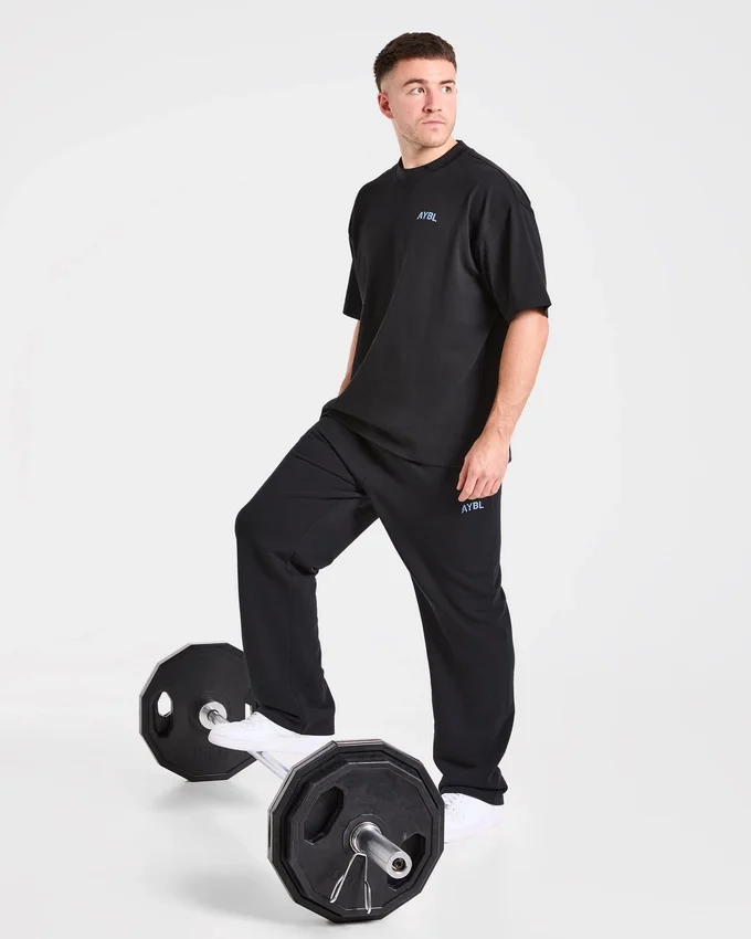 Strength Division mjukisbyxor med raka ben i oversized-passform