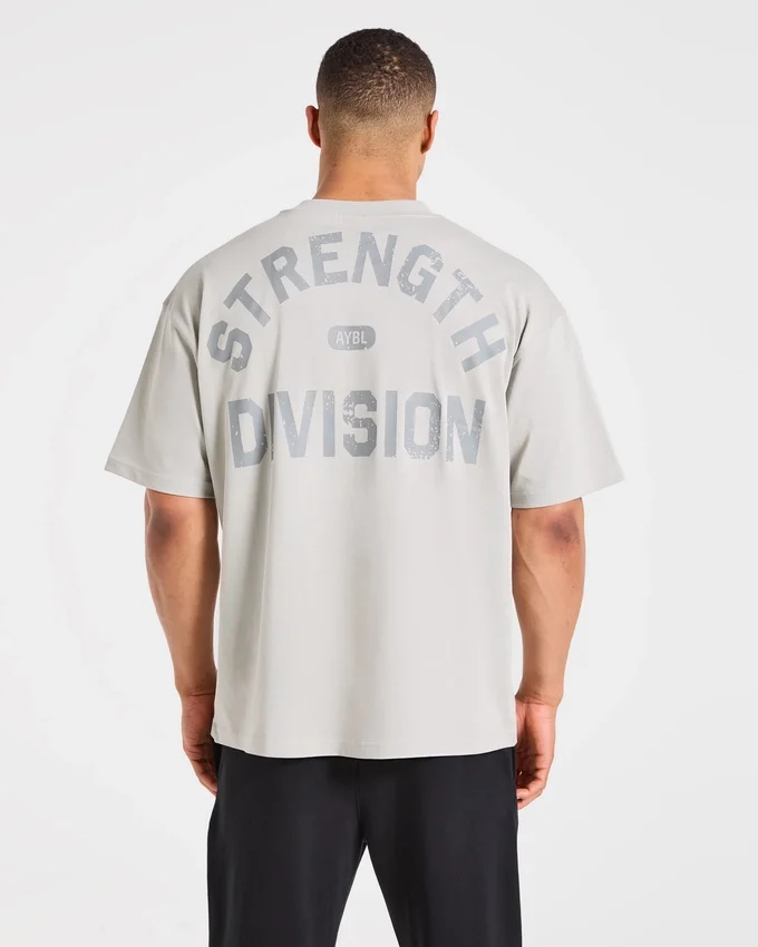 Strength Division Oversized T-shirt
