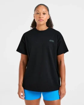 Strength Starts Here Oversized T-shirt