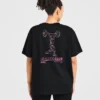 T-shirt med illustration av styrkelyft