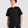 T-shirt med illustration av styrkelyft