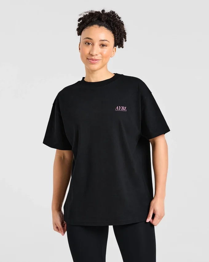 T-shirt med illustration av styrkelyft