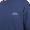 T-shirt med illustration av styrkelyft