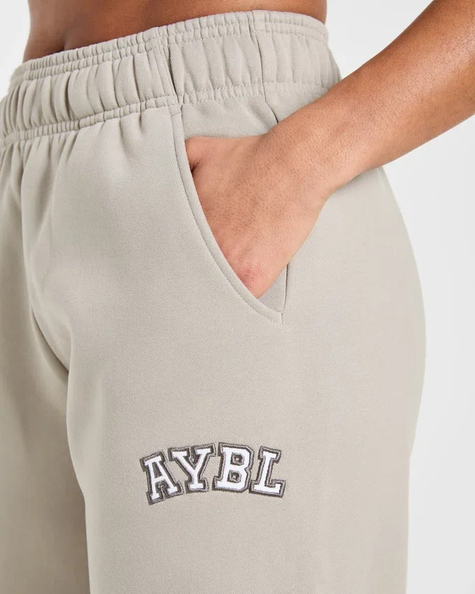Varsity 2.0 Mjukisbyxor med raka ben i oversized-passform