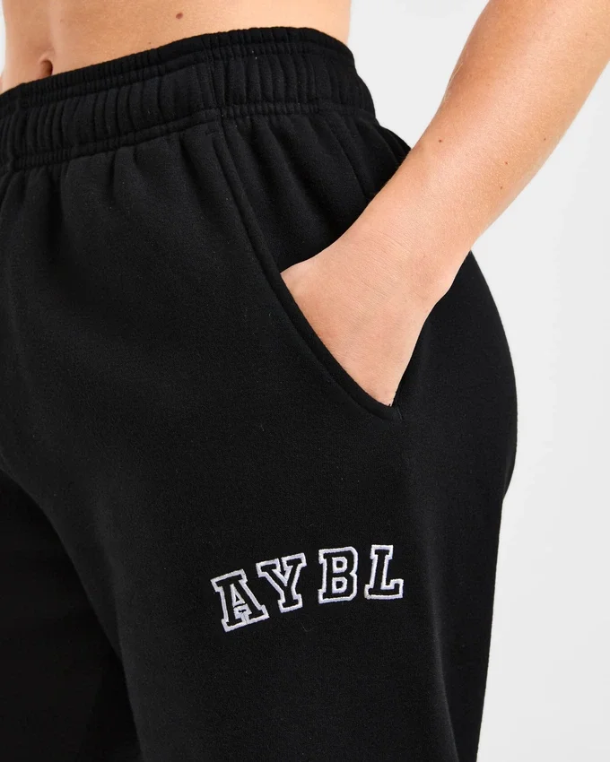 Varsity 2.0 Mjukisbyxor med raka ben i oversized-passform