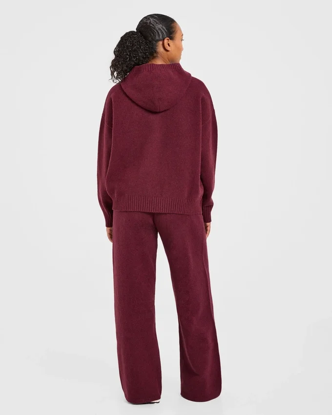 Varsity Oversized stickade mjukisbyxor
