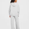 Varsity Oversized stickade mjukisbyxor