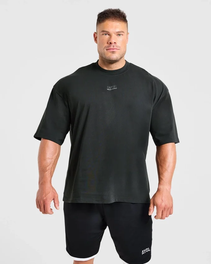 Wesley Vissers x AYBL Iron Works T-shirt i oversized-modell