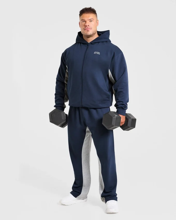 Wesley Vissers x Oversized mjukisbyxor med raka ben